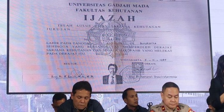 Ijazah Jokowi Dinyatakan Asli Oleh Bareskrim Polri