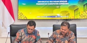 Bupati Jarot Mencari 10 Anak Muda Sumbawa untuk Kuliah Kedokteran Gratis