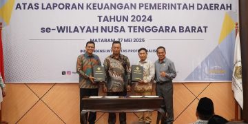 Apresiasi BPK, Bupati Jarot Sukses Bawa Sumbawa Raih Opini WTP