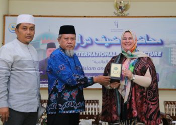 Ummat Hadirkan Prof. Mariam Ahmad, Bahas Islam dan Peradaban Masa Depan