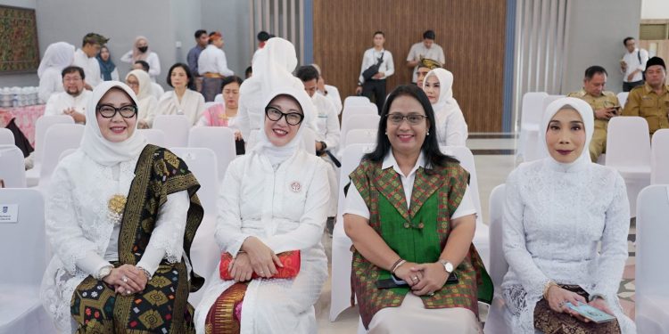 Perkuat Sinergi dan Kolaborasi, Kakanwil Kemenkum NTB Hadiri Pelantikan Dekranasda NTB