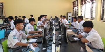 1.414 Siswa SMKN 3 Mataram Mengikuti Asesmen Akhir Semester