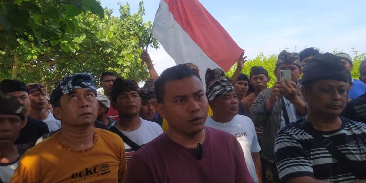 Warga Menolak Eksekusi Lahan Pemakaman di Lingkungan Batu Dawa