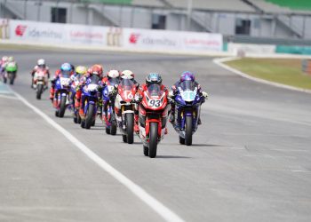 CBR Series Tampil Kuat, AHRT Dominasi Podium Teratas di ARRC Sepang Race 1