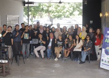 Earth Hour Mataram Gelar Lapak Aksi untuk Pendidikan Perubahan Iklim di NTB