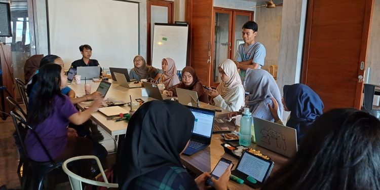 Lestarikan Bahasa Daerah, Masyarakat Diminta Membuat Konten Bahasa Sasak di Wikipedia