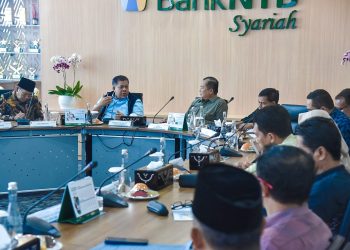 Wamen Fahri Hamzah Tegaskan Rumah Sebagai Titik Awal Perubahan Ekonomi Masyarakat Miskin