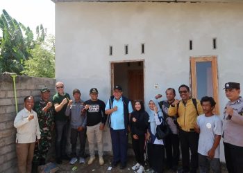 Kadisperkim NTB dampingi Wamen PKP tinjau RTLH di Tanjung Karang Mataram