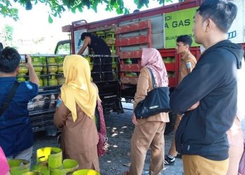 Gas LPG Langka, Pelaku Usaha di Lobar Terpaksa Beli Rp25-27 ribu per Tabung