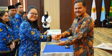 Pelantikan 108 Dosen PNS Melalui Prosesi Sumpah Jabatan di Unram