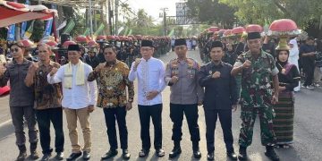 Parade Dulang Tahun Baru Islam 1447 di Lotim