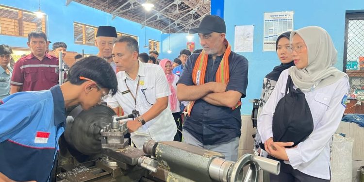 Pembelajaran Kejuruan SMK Dipuji oleh Sektor Ketenagakerjaan