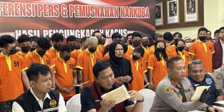 Penggagalan Pengiriman 5,7 Kg MDMB-4en-Pinaca oleh Ditresnarkoba Polda Kepri