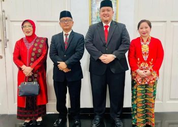 Pelantikan Kepala Dinkes dan Bakesbangpol oleh Bupati Amar di KSB