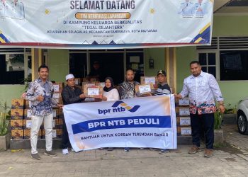 Bantuan untuk Warga Terdampak Banjir di Mataram oleh BPR NTB