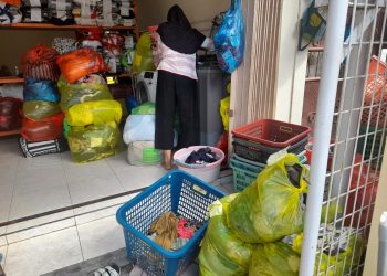 Banjir Meningkatkan Peluang Usaha Laundry dan Bengkel Kecil di Sekarbela