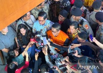 Hasto Pertanyakan Tuntutan Hukuman 7 Tahun terhadap JPU