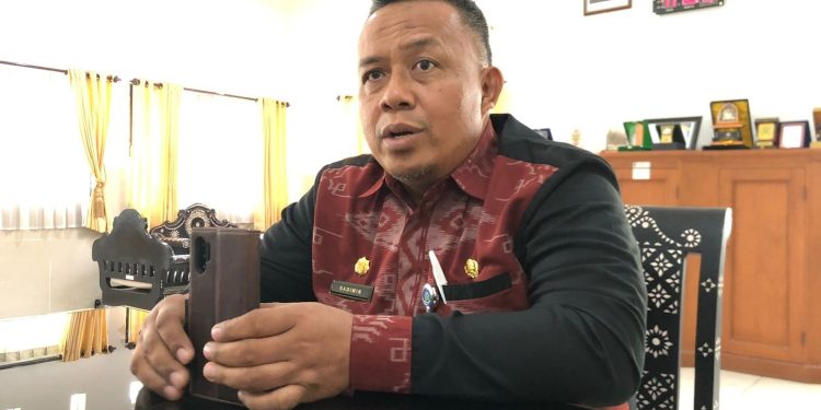 Banjir di Mataram Berdampak Besar pada Jalan Lingkungan
