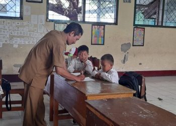 MPLS di SDN 36 Ampenan Tetap Normal Meski Hanya Tiga Siswa Baru