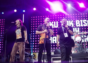 Penutupan Fornas VIII dan Penampilan Kepala Daerah