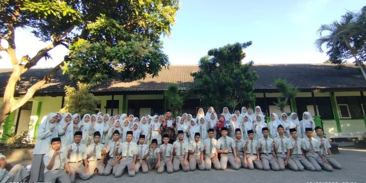 Antologi Cerpen Kreatif untuk Anak Mataram