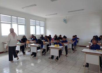 Distribusi Laptop Diharapkan Ada di SRMP 18 Mataram