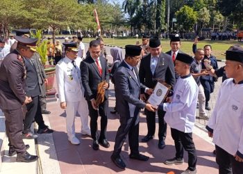 Ratusan Warga Binaan Lapas Selong Terima Remisi Saat Hari Kemerdekaan