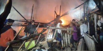 Rumah Panggung Wawo Terbakar, Pemilik Tidak Selamat