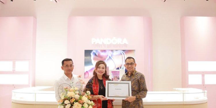 Hadir di LEM, Dapatkan Perhiasan Menawan dengan Promo Menarik dari Pandora