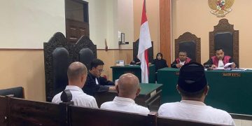 Sidang Tersangka Korupsi Proyek di Mataram