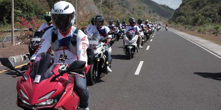Komunitas dan Konsumen Honda Dukung AHRT dengan Semangat Cari Aman di ARRC Mandalika 2025