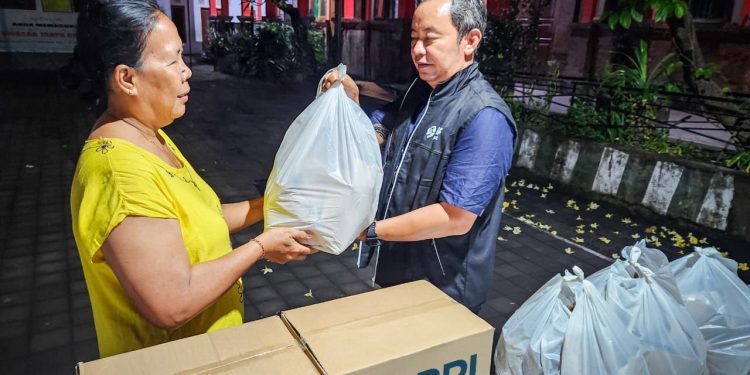 Tanggap Bencana Banjir Bali dan NTT, Peduli Gerak Cepat Salurkan Bantuan