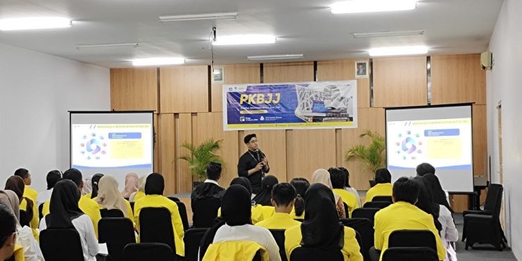 OSMB dan PKBJJ Batch II UT Mataram Perkenalkan Maba Metode Pembelajaran