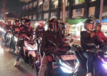 Komunitas Honda Nocturnity Solidaritas Mengelilingi Kota Mataram