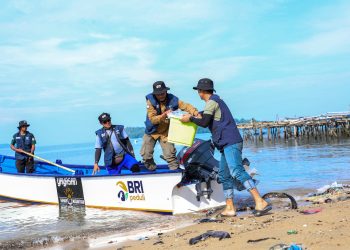 Salurkan Perahu Literasi untuk Tingkatkan Kualitas Pendidikan di Pesisir Tolitoli
