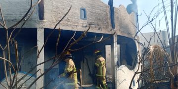 Penginapan Sekotong Terbakar Ludes
