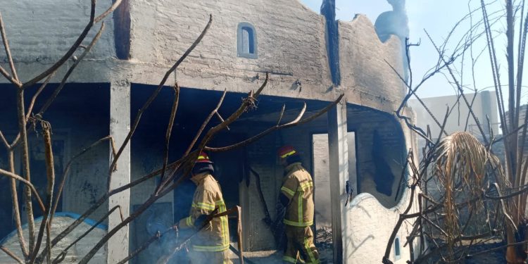 Penginapan Sekotong Terbakar Ludes