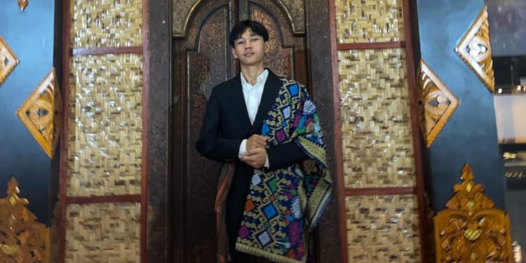 Siswa Berprestasi Ghaalib Menjadi Inspirasi bagi Banyak Orang