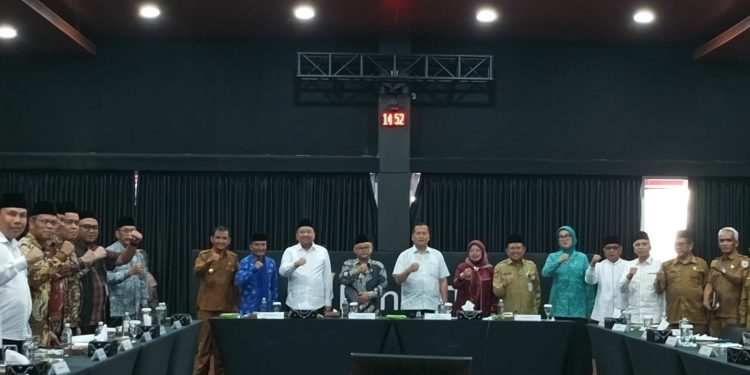 Pendidikan NTB: Daya Tampung yang Kurang dan Masalah Putus Sekolah
