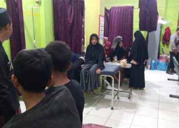 Santri dan Siswa di Brang Rea Diduga Keracunan Makanan Berbahaya