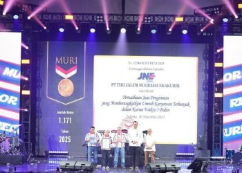 Perayaan 35 Tahun dengan Tema Bergerak Bersama di GBK Basket Hall
