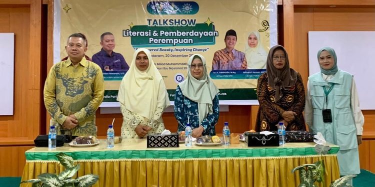 Talkshow Literasi dan Pemberdayaan Perempuan Semarakkan Milad 113 Muhammadiyah dan Hari Ibu