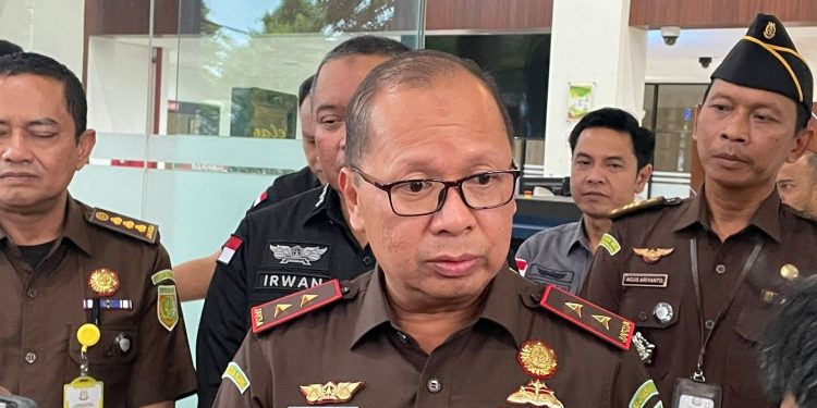 Proses Pemberkasan Tiga Tersangka Kasus Dugaan Dana Siluman Dikebut Jaksa