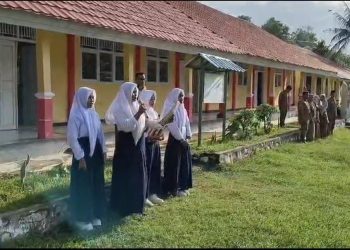 Perkuat Pendidikan Karakter dengan Pembacaan Ikrar Pelajar di Sekolah