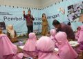 Peserta Didik PAUD Perlu Menggali Eksplorasi Benda Secara Langsung