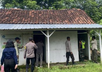 Kejari Bima Geledah Tiga Sekolah SLB untuk Selidiki Dugaan Korupsi Dana BOS