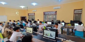 Calon Lulusan SMK Konstruksi Mengikuti Pembekalan Kompetensi Tambahan